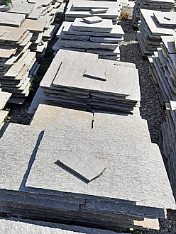 lastre in pietra di Luserna