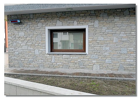 muro in pietra di Luserna